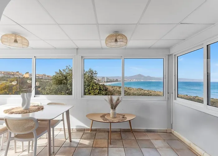 Apartment Paradise Retreat With Sea View & Ac Alicante